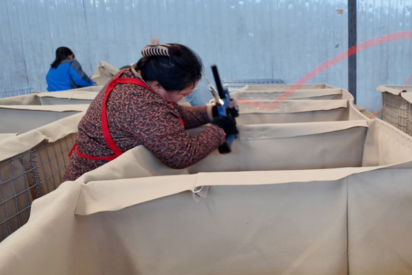 Blast Wall Geotextile Lining Precision Assembly Station
